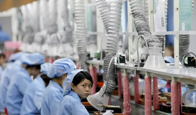 未來幾年，制造業(yè)、服務業(yè)等勞動密集型產業(yè)的招工將更加困難，勞動力成本也必將日益高漲