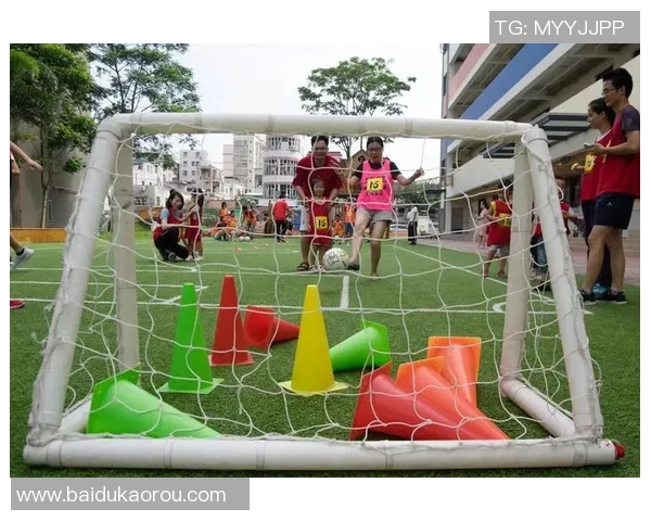 足球嘉年华游戏带你体验激情四溢的绿茵场景与无限乐趣的互动挑战
