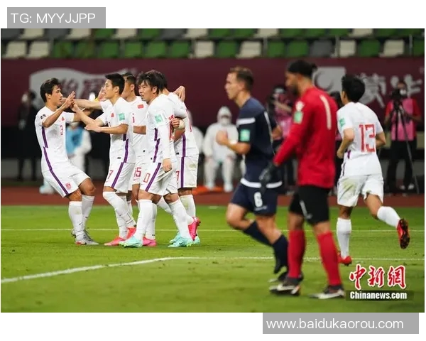 国足迎战关岛期待大胜球迷热情高涨助力球队冲击胜利 国足迎战关岛期待大胜球迷热情高涨助力球队冲击胜利